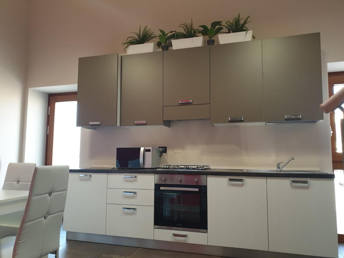 Dimora Rosso San Zeno - Wifi Veloce E Adatto Per Famiglie Verona Buitenkant foto