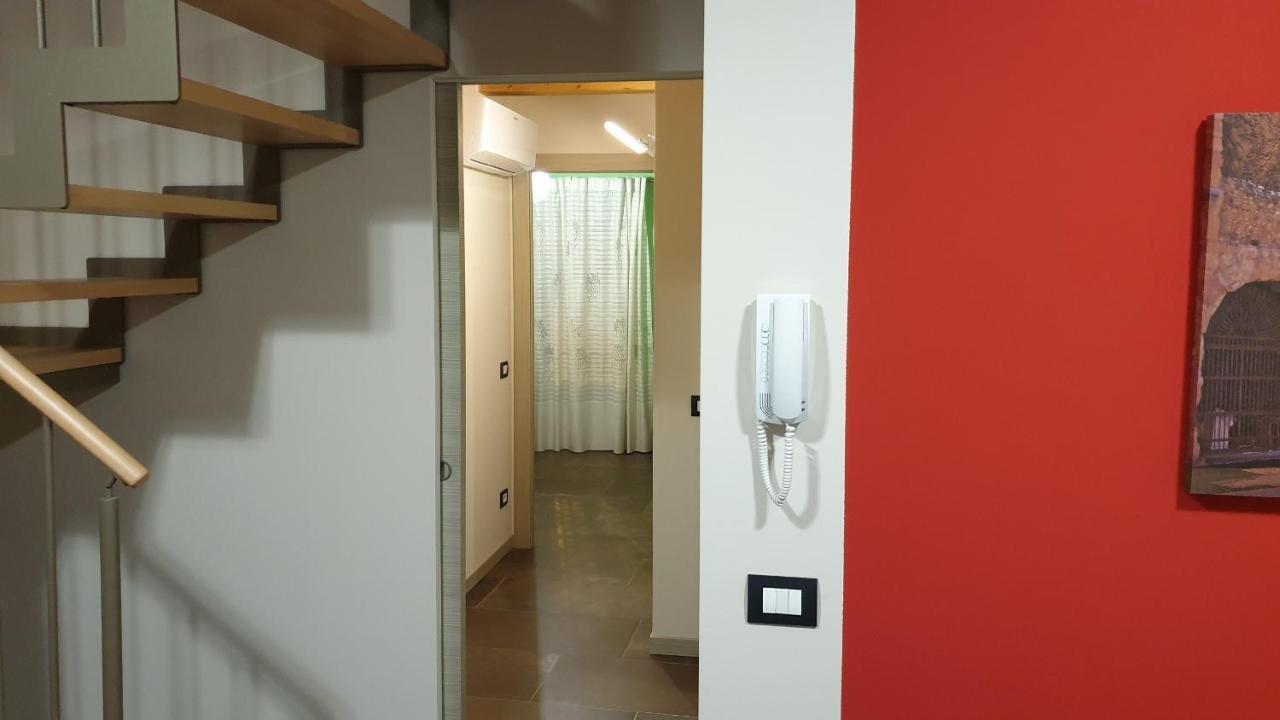 Dimora Rosso San Zeno - Wifi Veloce E Adatto Per Famiglie Verona Buitenkant foto